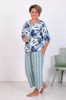 Костюм женский с бриджами 565570