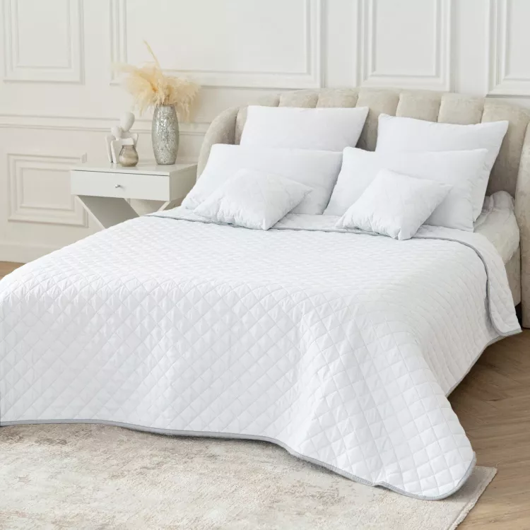 Одеяло-покрывало микрофибра(белая) у/степ (плотность150г/м2)