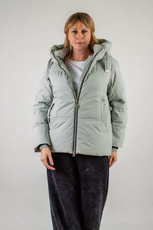 Теплая куртка с капюшоном арт.3052