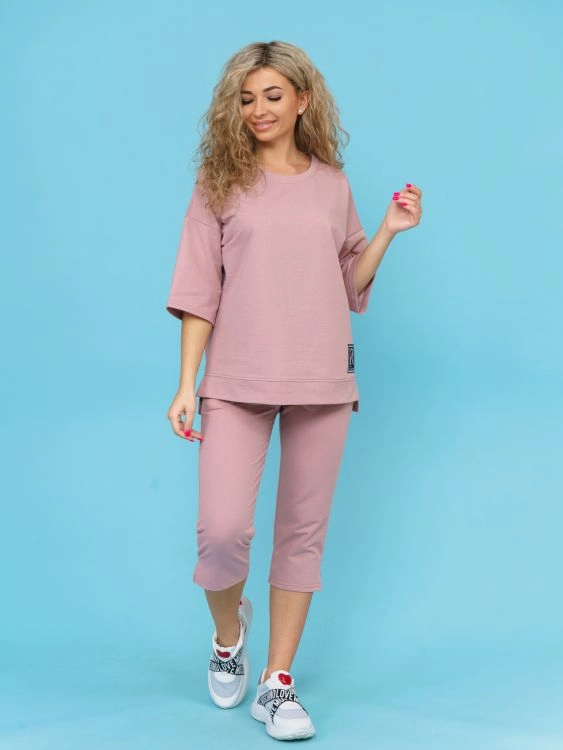 Костюм 880 Б (пудра)